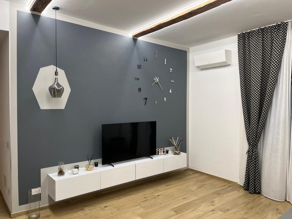 Suite Zeus La Spezia Buitenkant foto